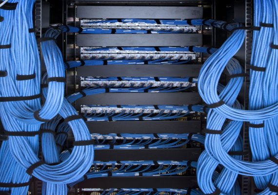 All sorts of networks/infrastructure & security solutions according to customer needs based on new technologies & standards so that our customers get best data performance for fast & reliable daily work. usmulti.tech also make sure customer data is protected from all sorts of inside & outside attacks by implementing different kind of necessary security solutions.